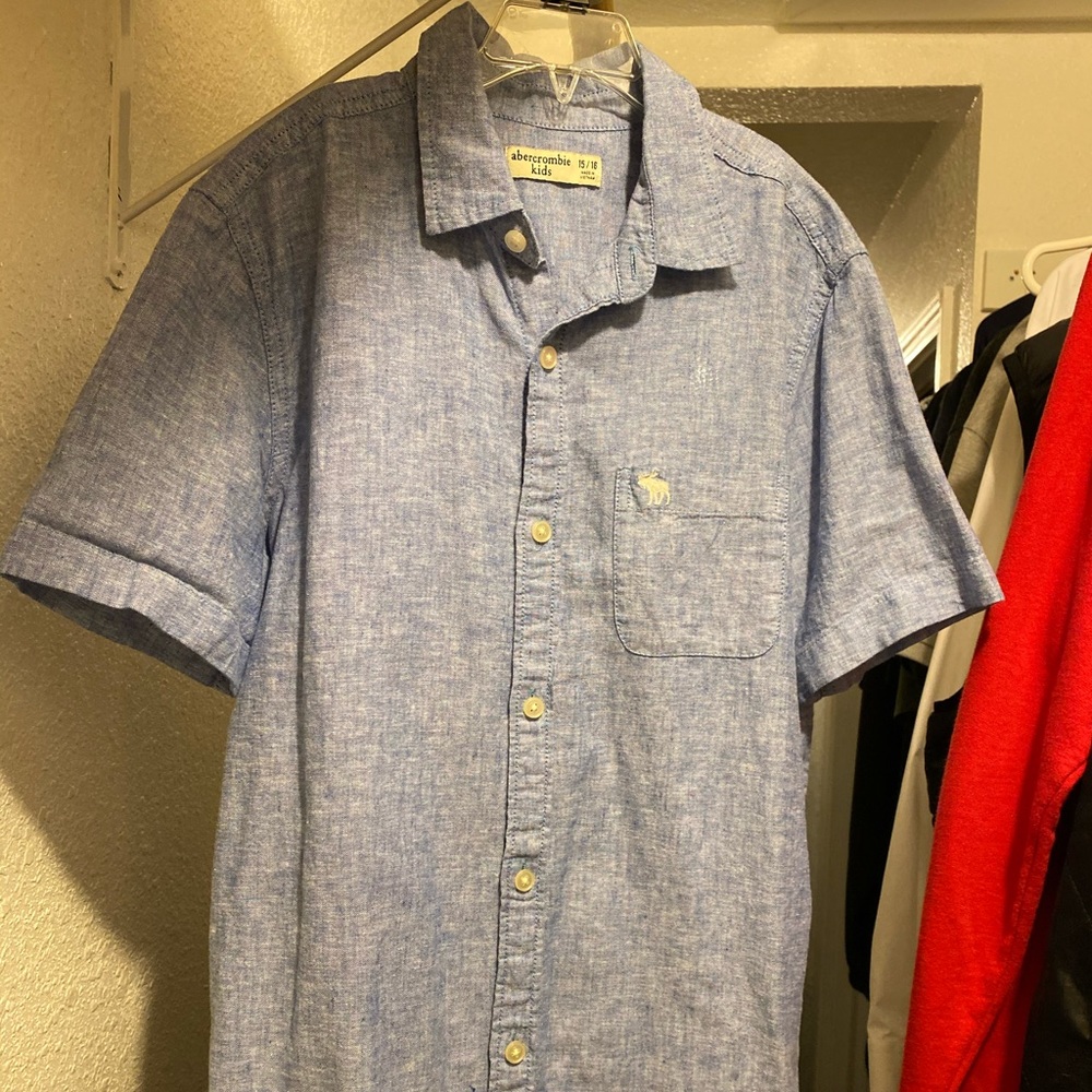 Abercrombie kids button up short sleeve shirt
